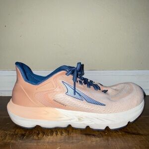 ALTRA WOMEN’S provision 6 road running shoe